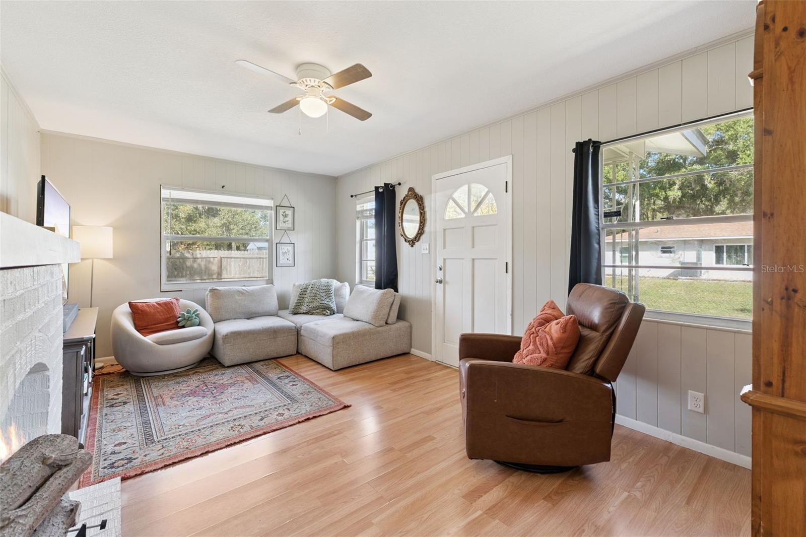 DIXIE HWY GARDENS - Residential