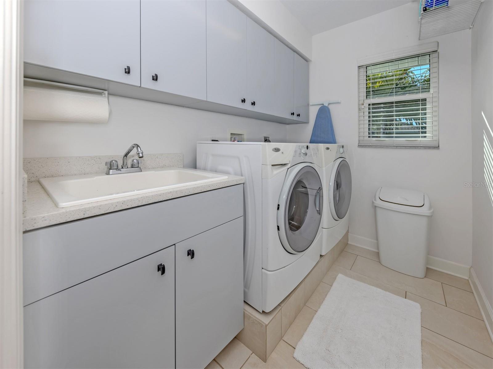 GOVERNORS GREEN - Residential