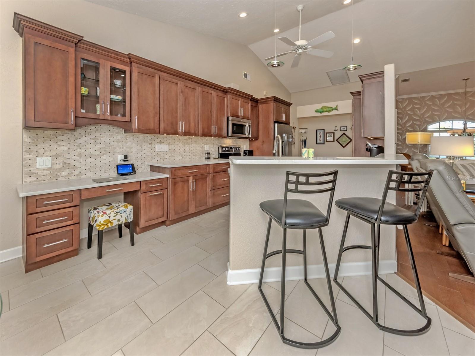 GOVERNORS GREEN - Residential