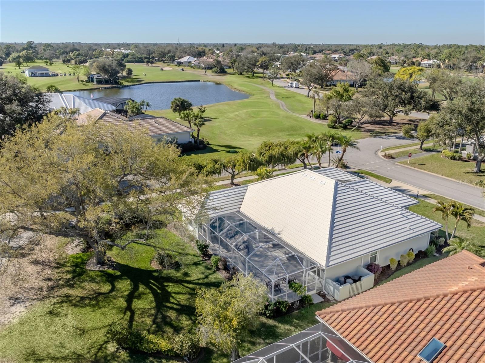 GOVERNORS GREEN - Residential