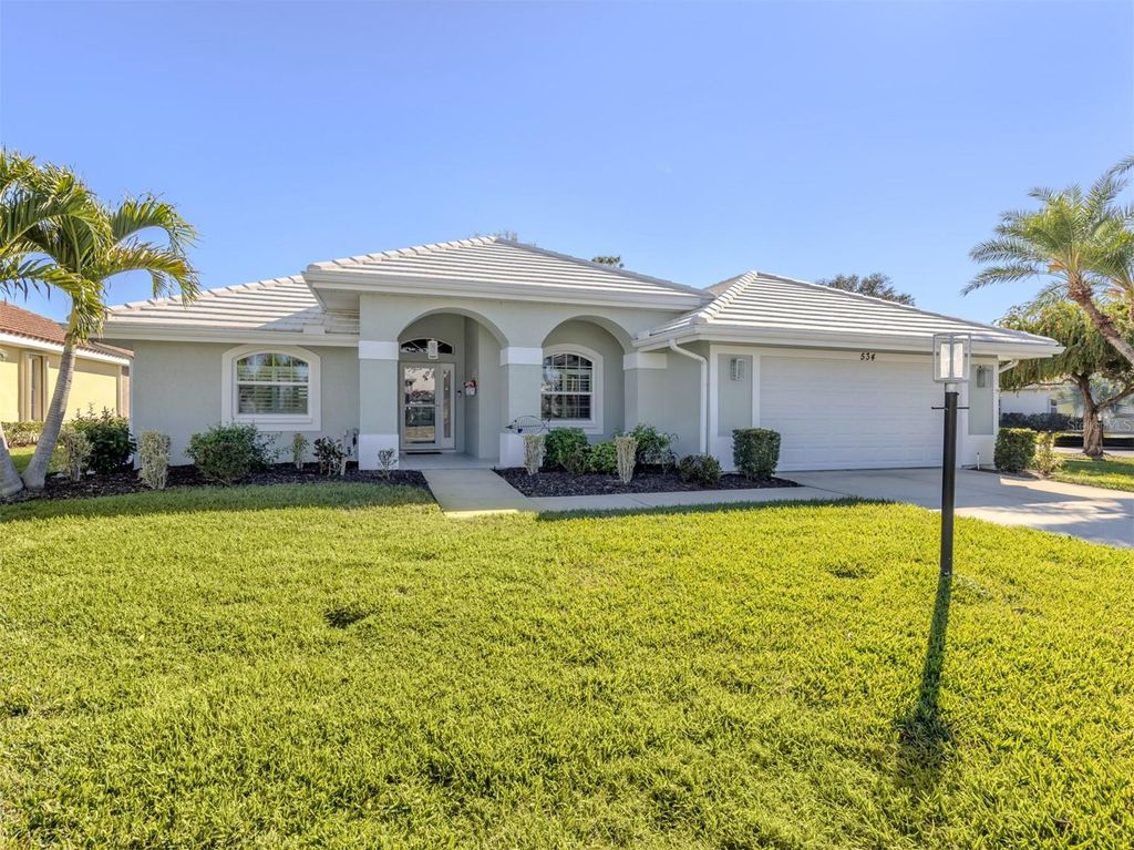 Photo of 534 Westmount Lane, Venice, FL 34293 (MLS # N6143141)