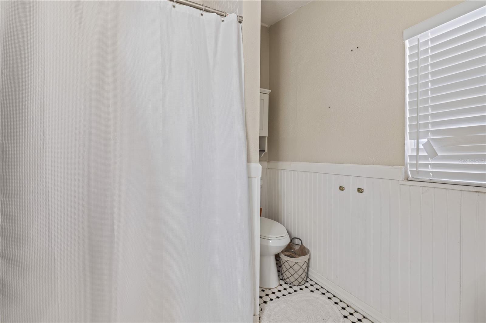 THOMAS D L NEW SUB - Residential