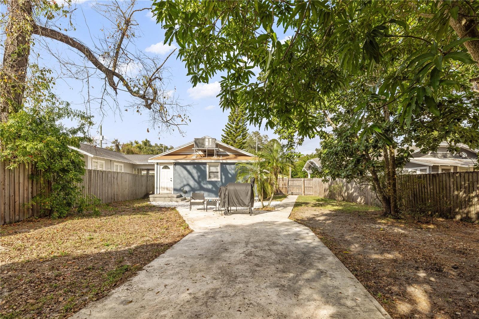 THOMAS D L NEW SUB - Residential