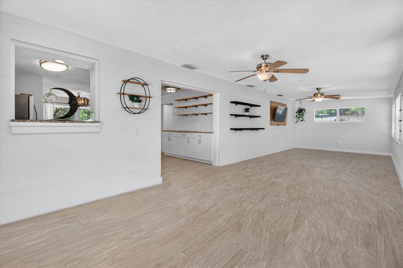 BEULAH MANOR - Residential