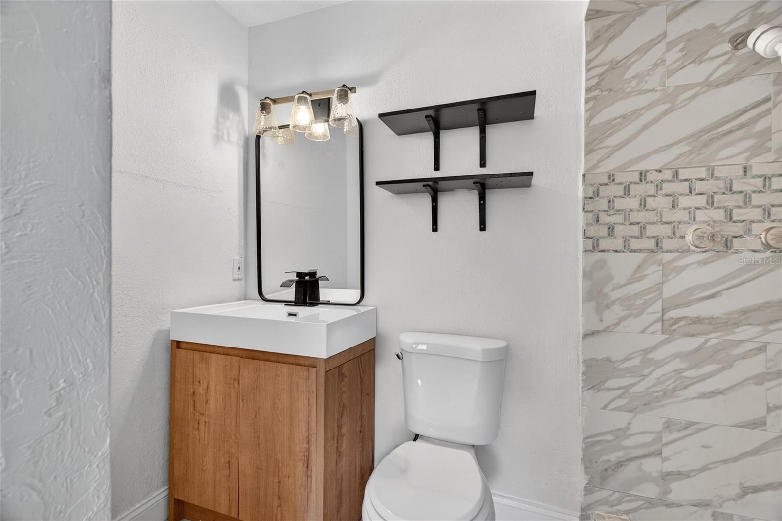 BEULAH MANOR - Residential