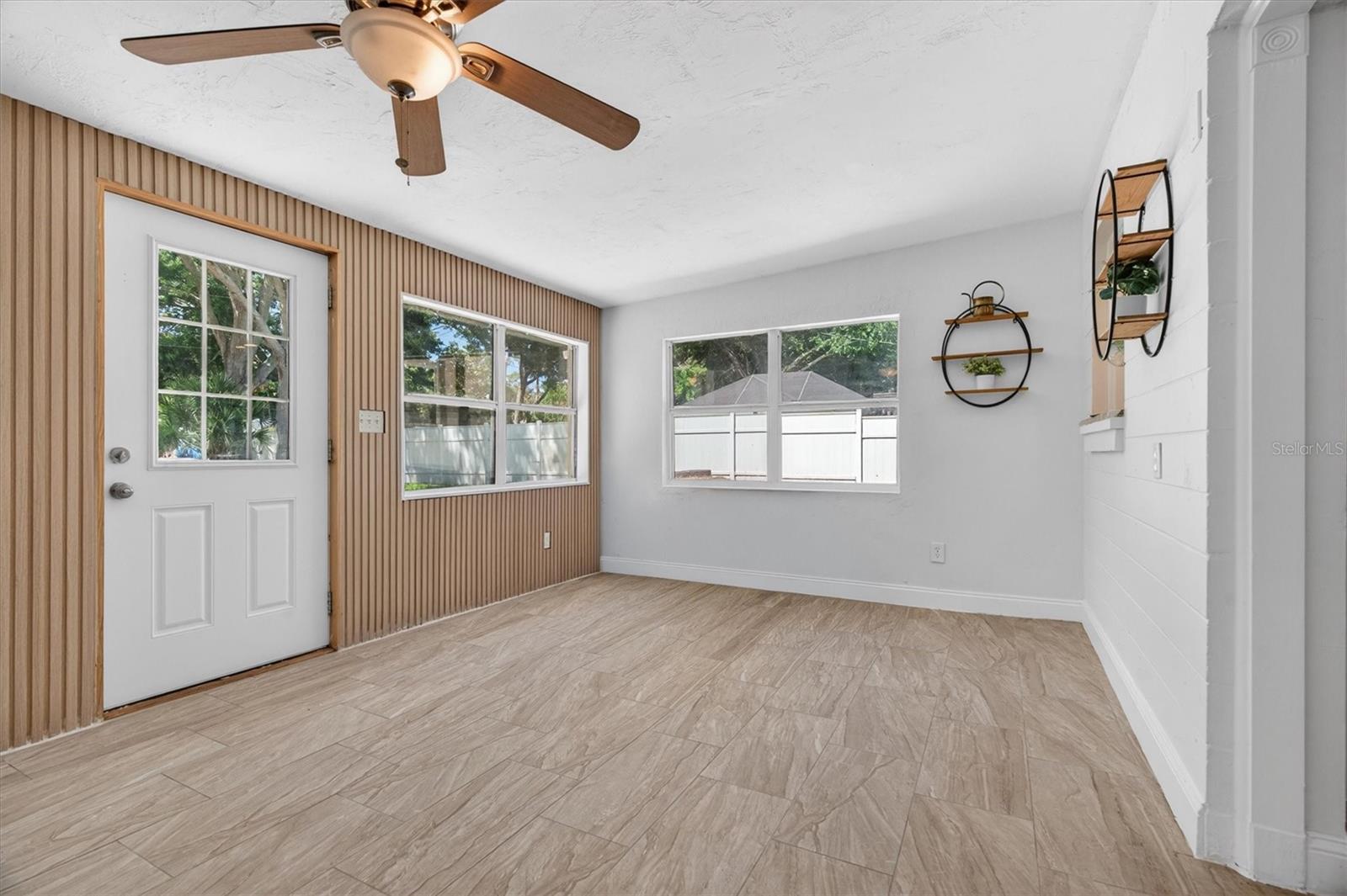 BEULAH MANOR - Residential