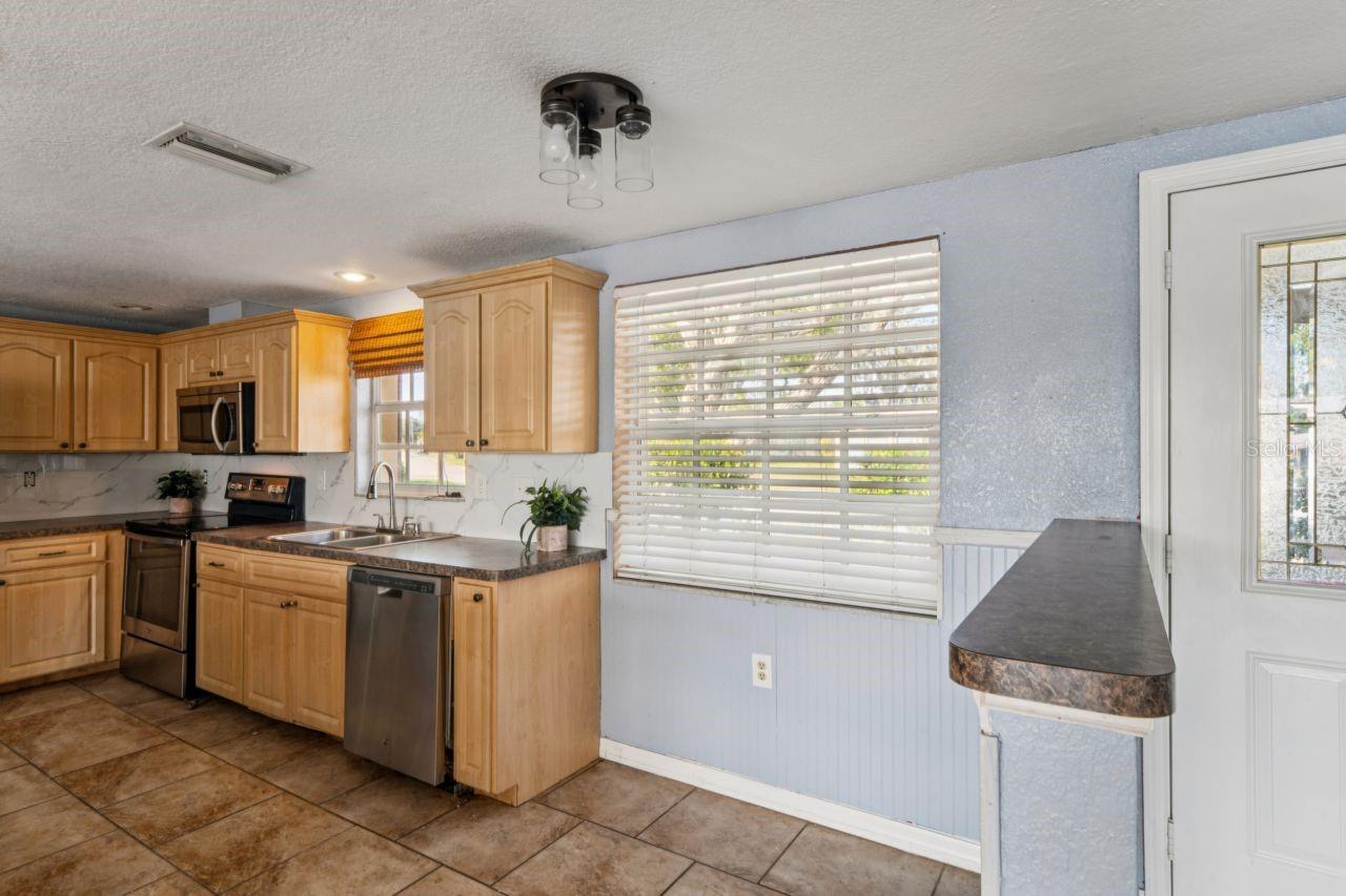 FOREST HILLS - Residential