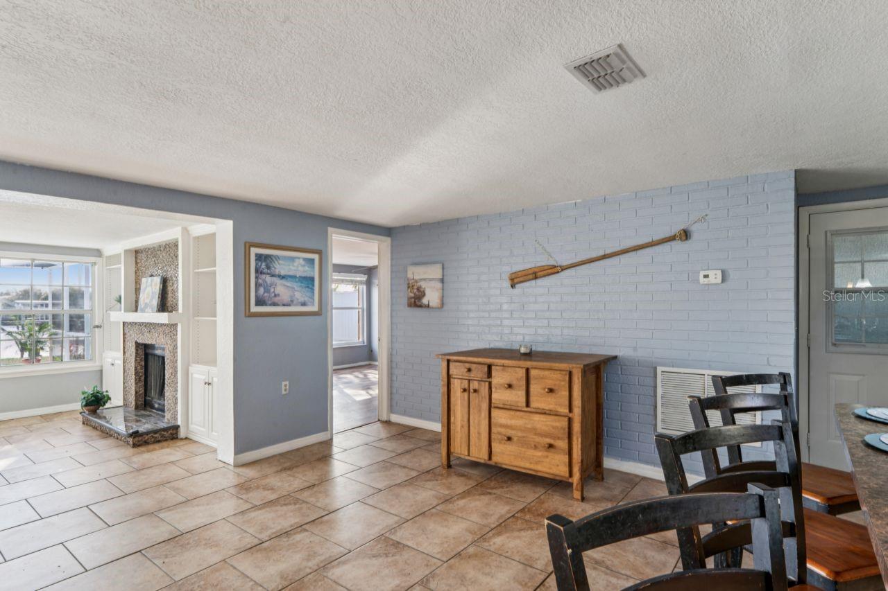 FOREST HILLS - Residential