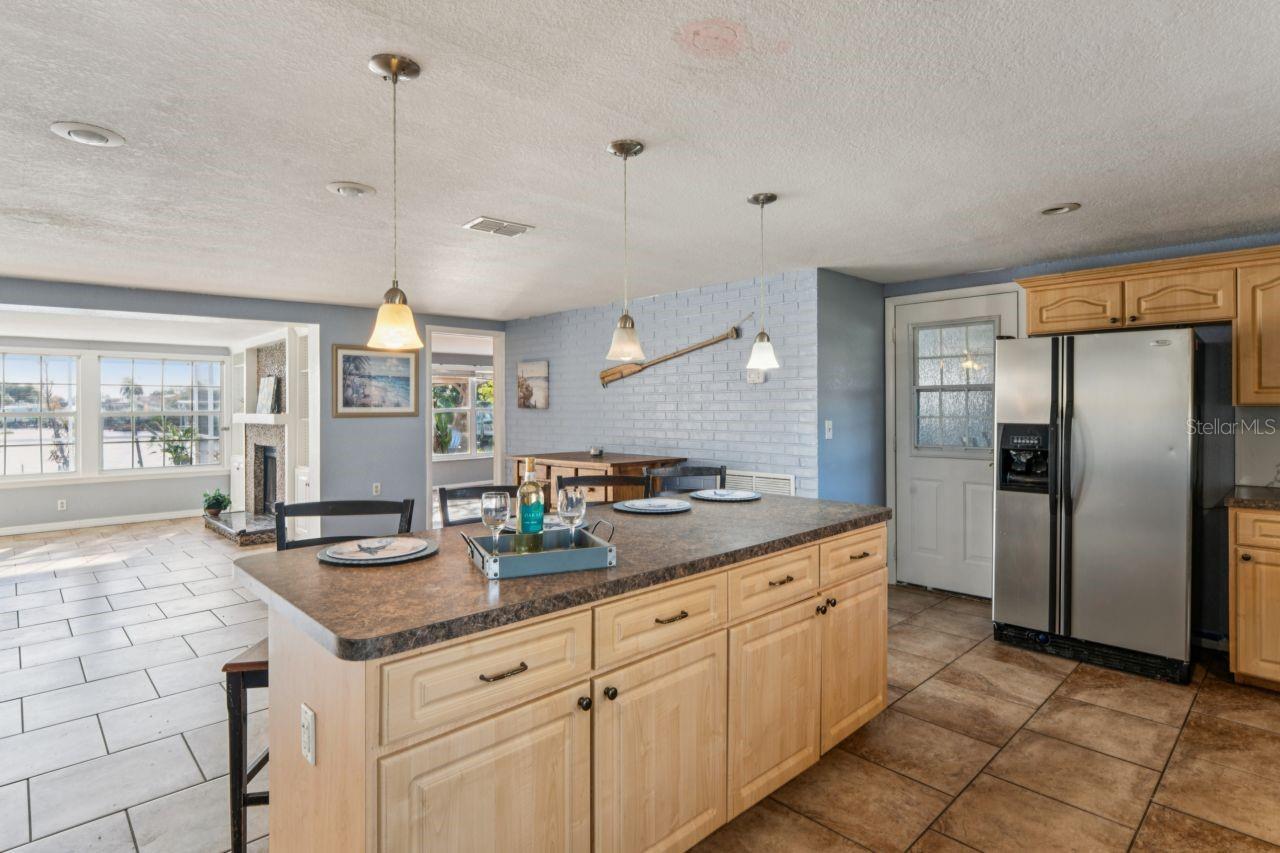 FOREST HILLS - Residential