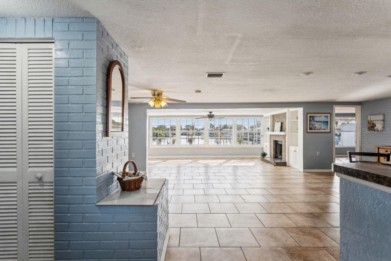 FOREST HILLS - Residential