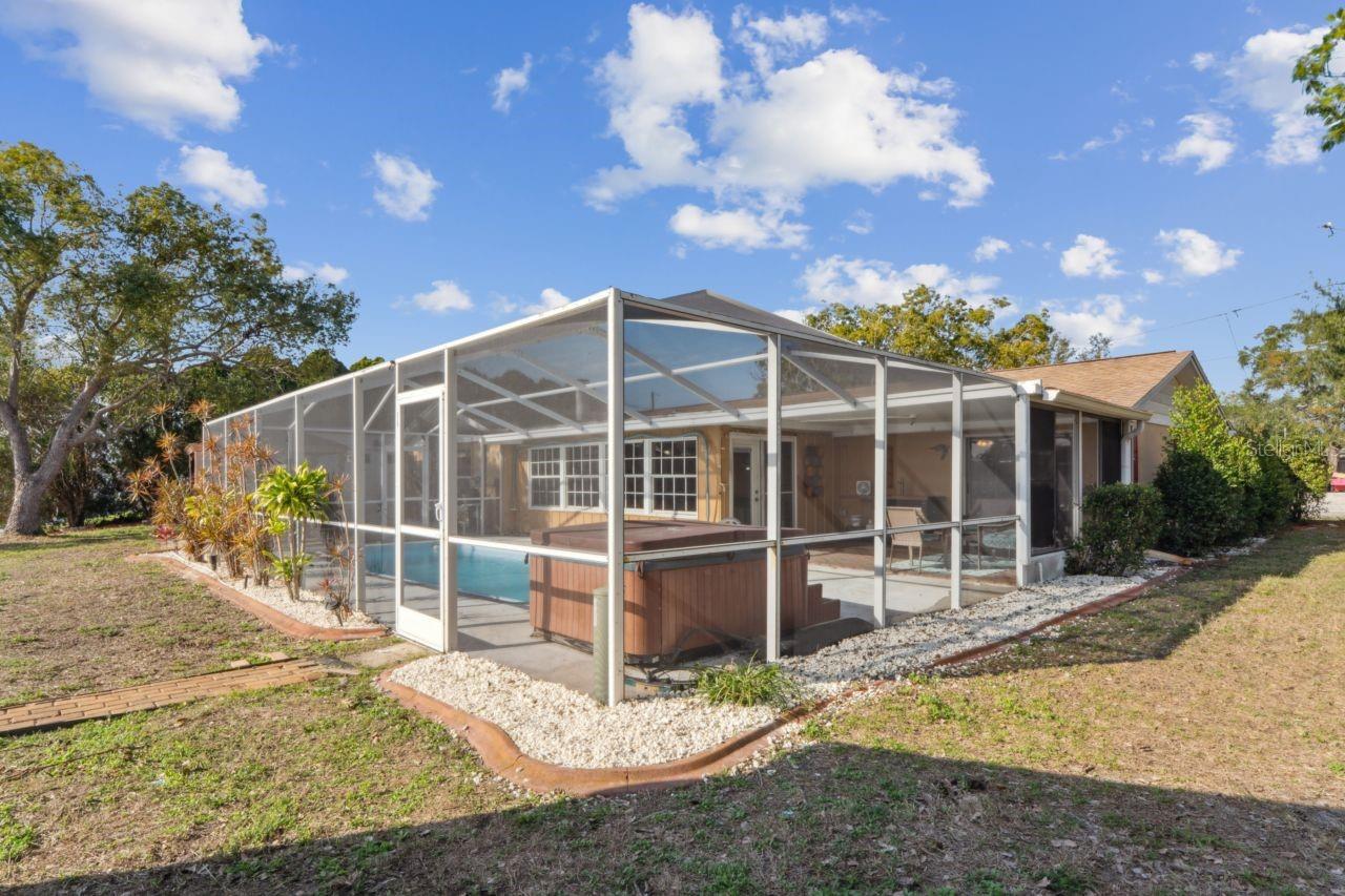 FOREST HILLS - Residential