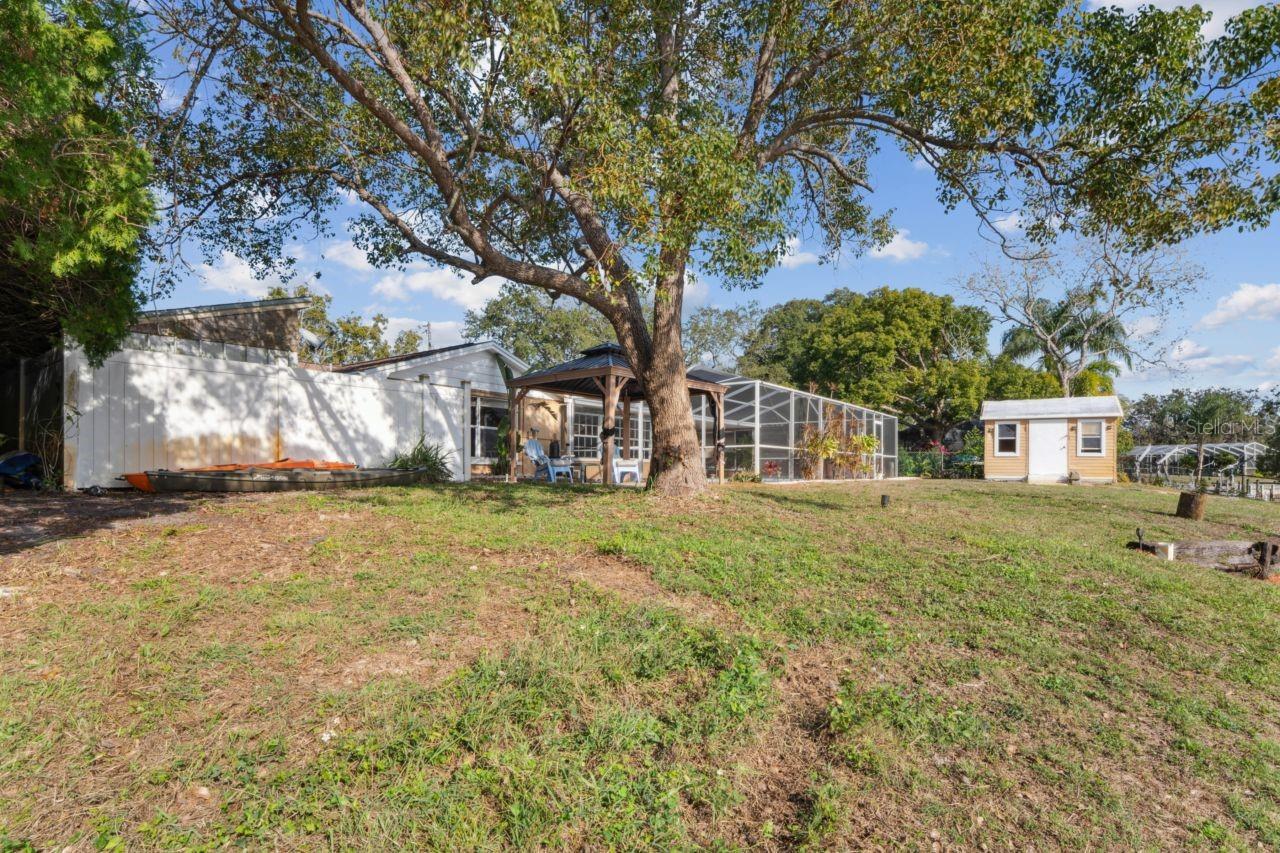 FOREST HILLS - Residential