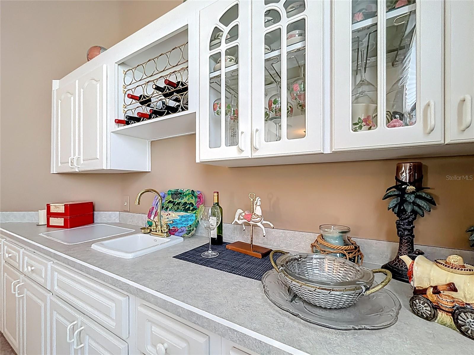 OCALA PALMS - Residential