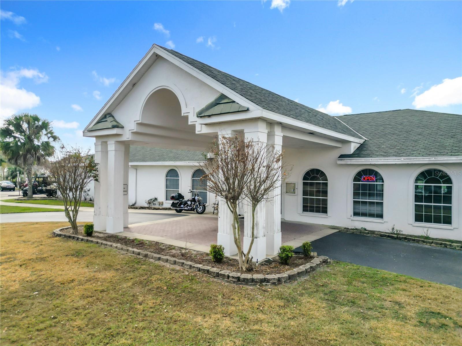 OCALA PALMS - Residential