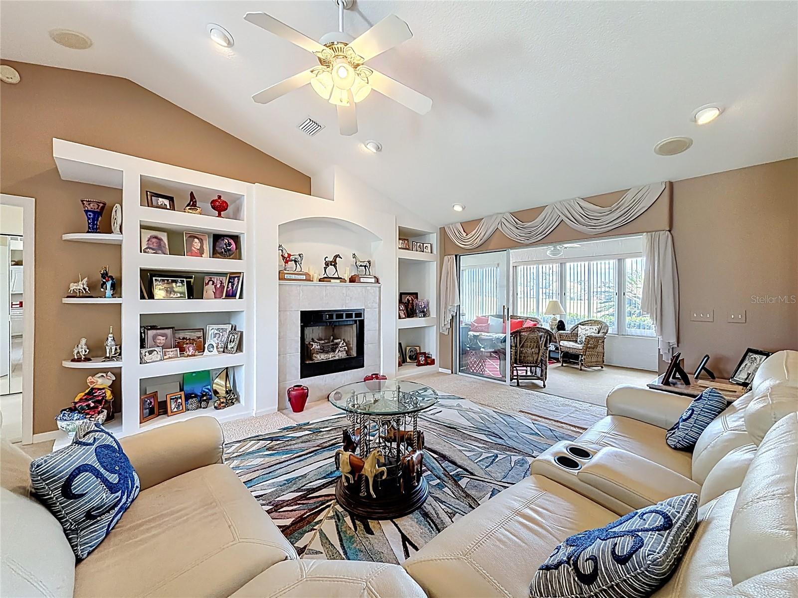 OCALA PALMS - Residential