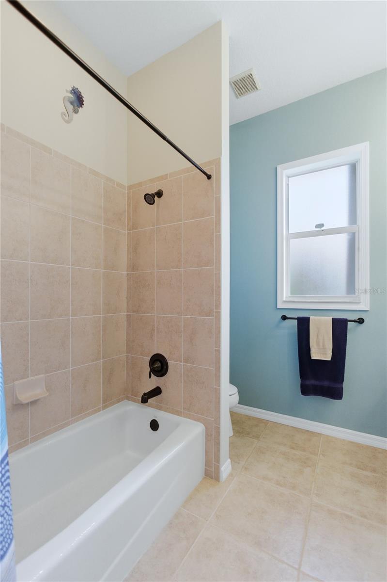 LAKES OF JACARANDA, LAKE OF THE WOODS - Residential