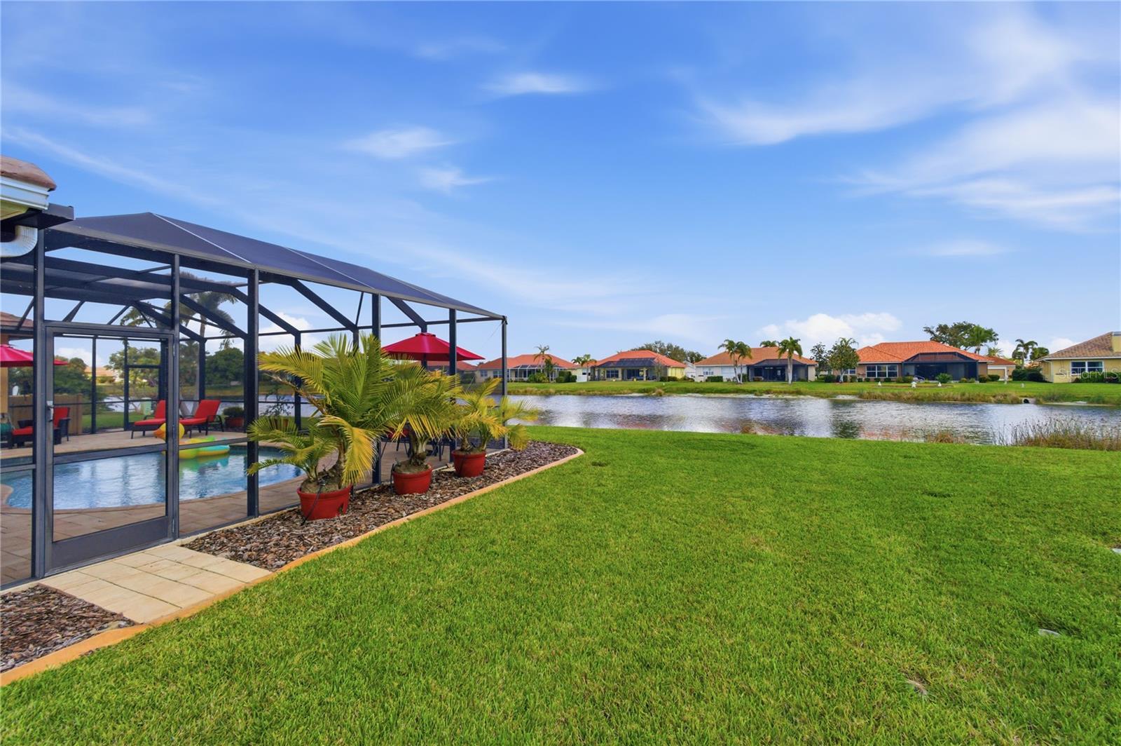 LAKES OF JACARANDA, LAKE OF THE WOODS - Residential