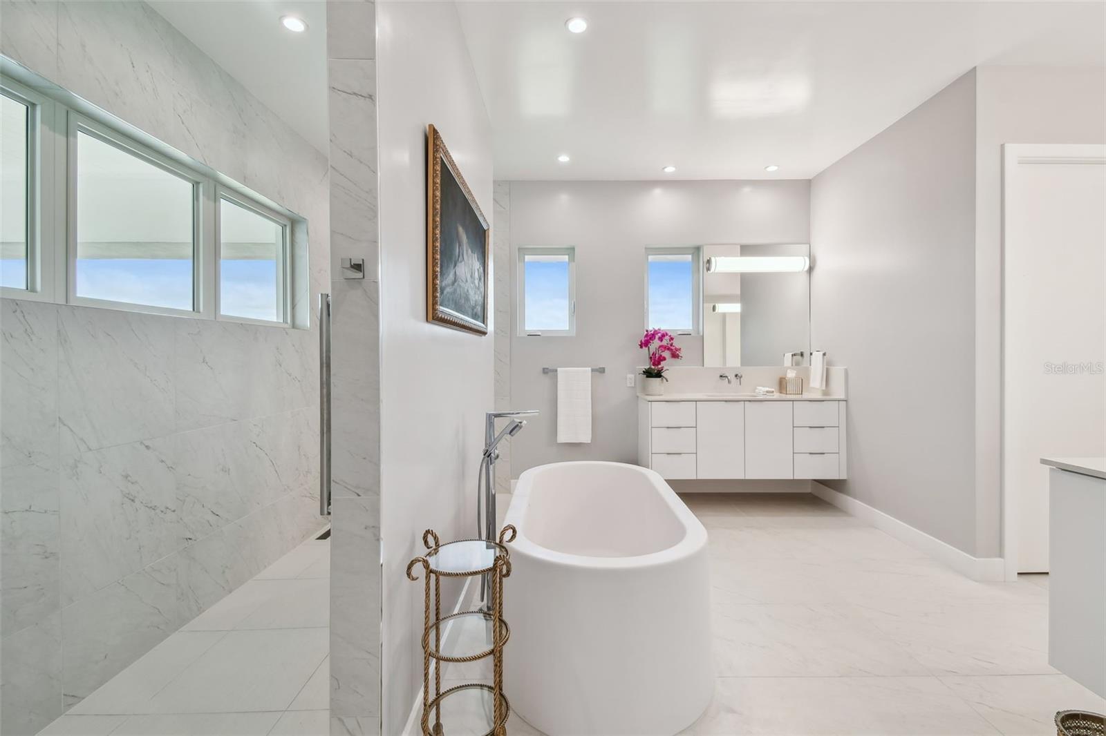 DAVIS ISLANDS - Residential