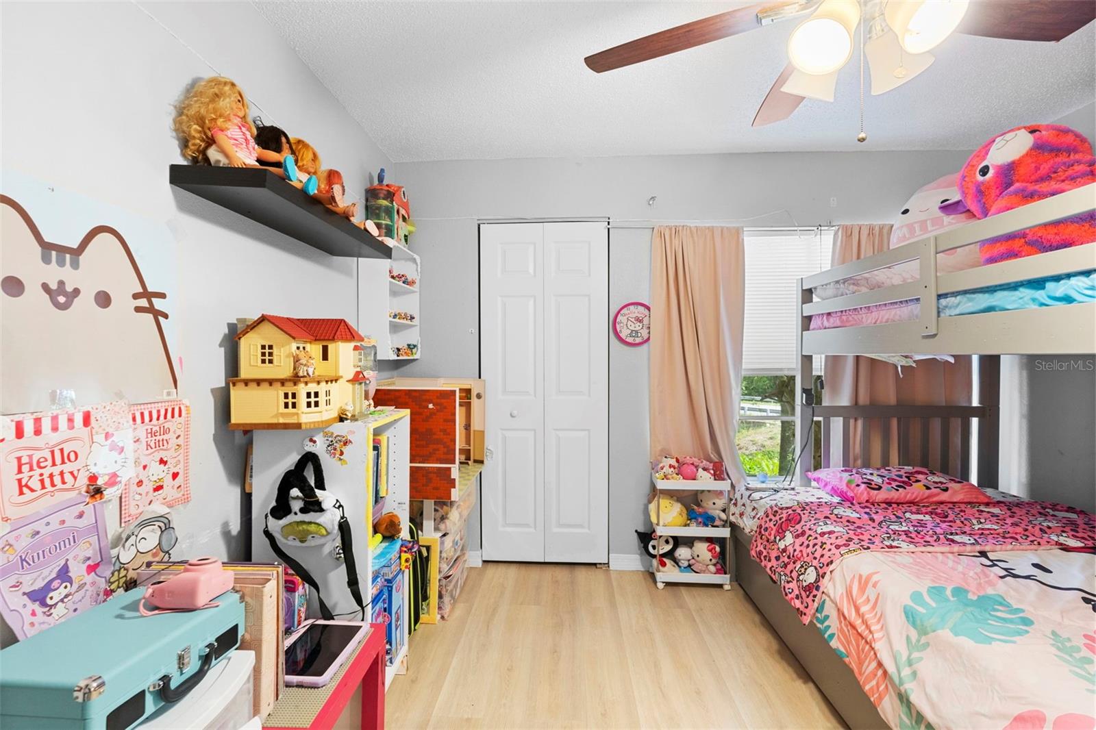 VILLAS AT LAKESIDE A CONDO - Residential