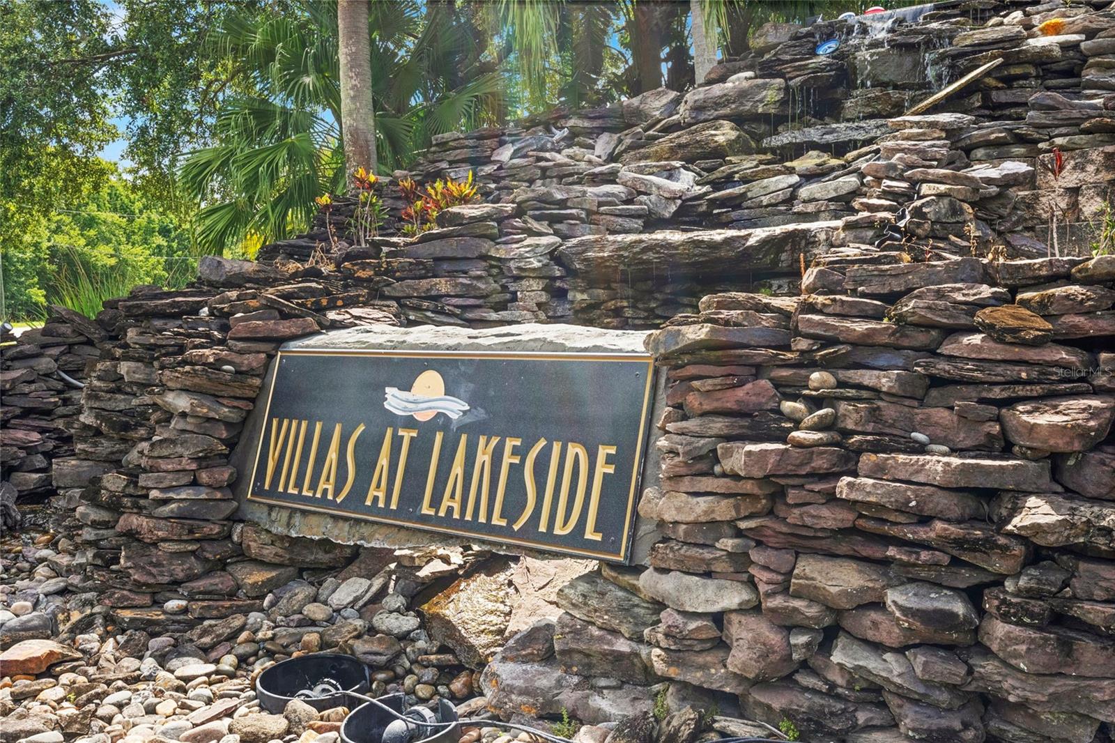 VILLAS AT LAKESIDE A CONDO - Residential