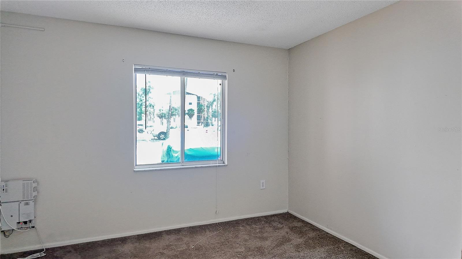 BAYSHORE ON THE LAKE APTS SEC 4 - Residential