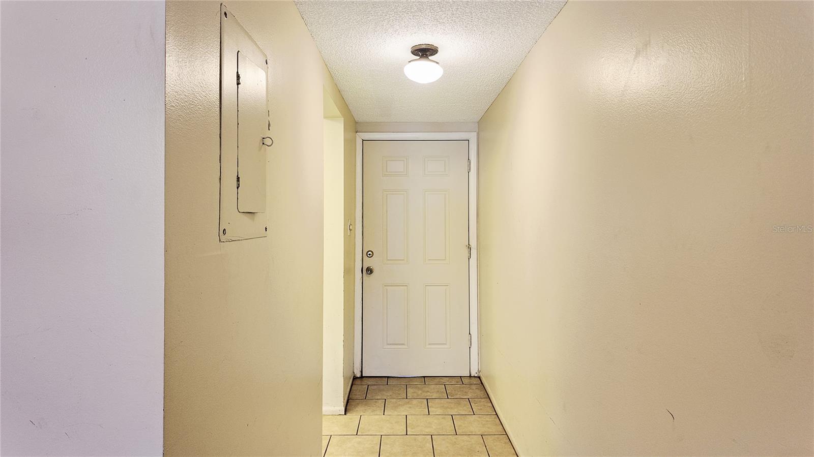 BAYSHORE ON THE LAKE APTS SEC 4 - Residential