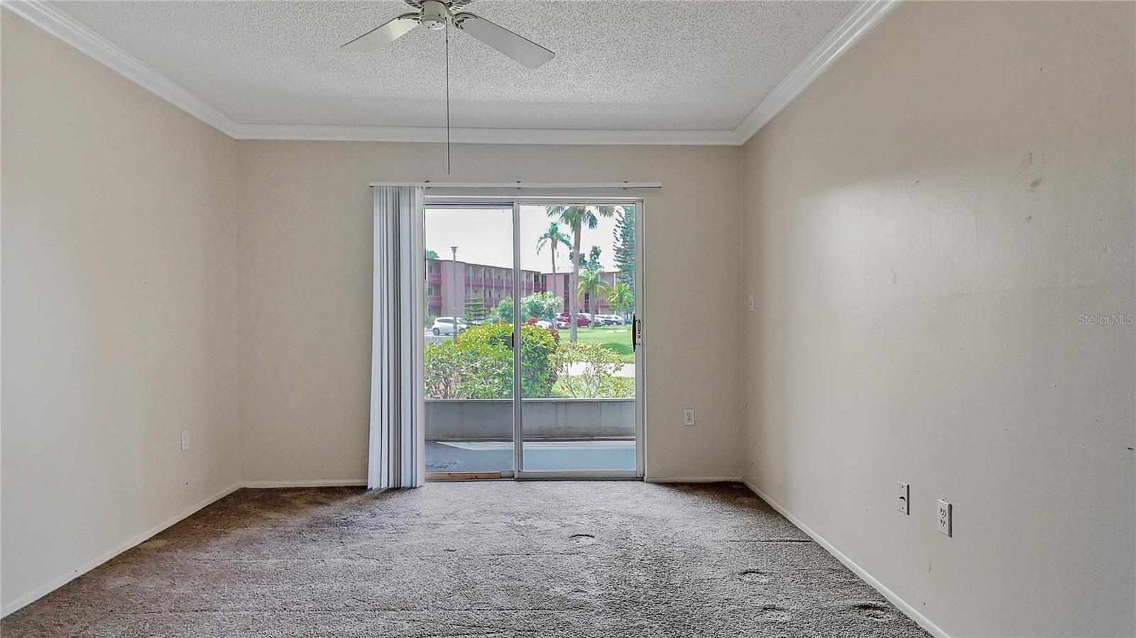 BAYSHORE ON THE LAKE APTS SEC 4 - Residential