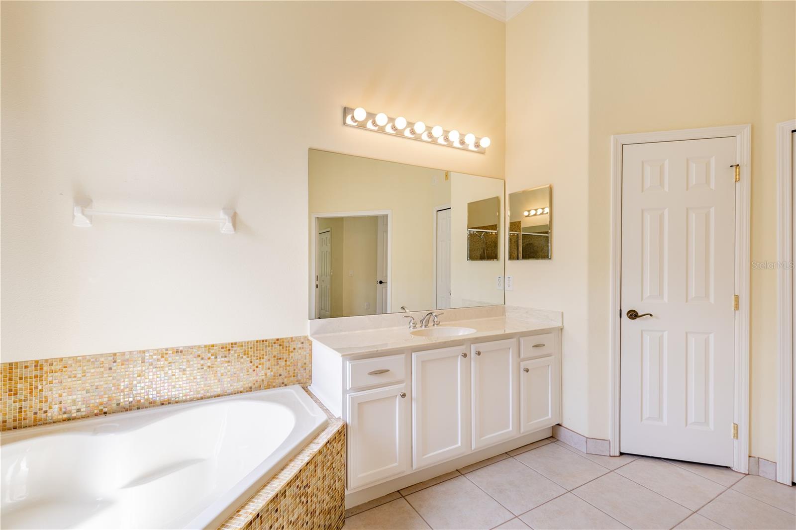 CLERMONT REGENCY HILLS PH 03 LT 67 PB 49 - Residential