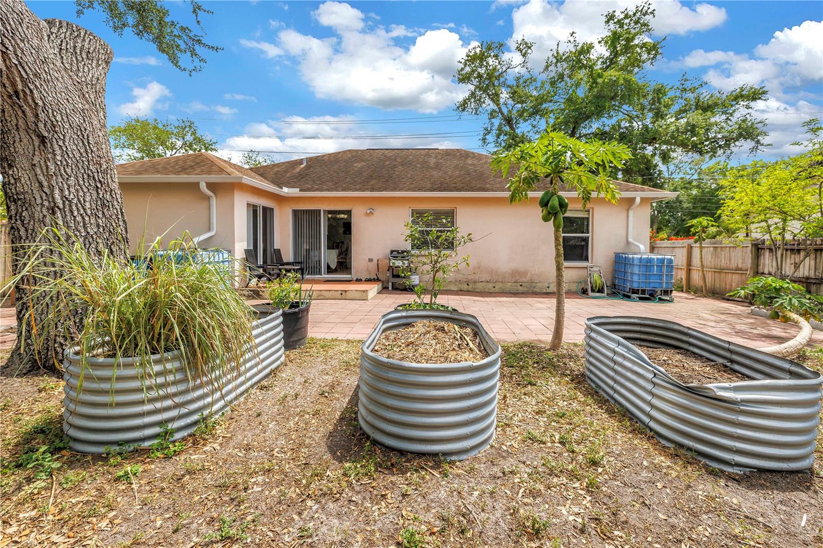 SEMINOLE MANOR 1ST ADD - Residential