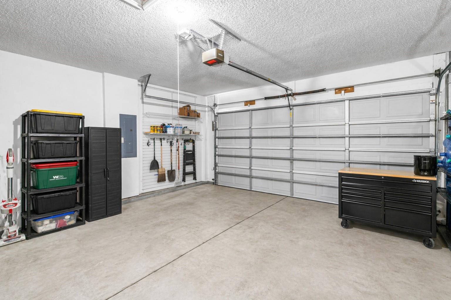 SEMINOLE MANOR 1ST ADD - Residential