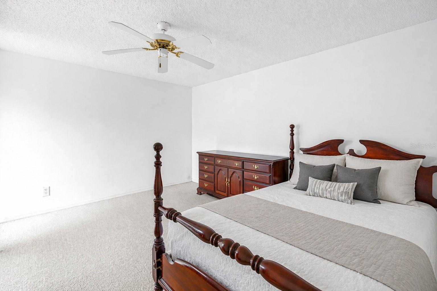 SEMINOLE MANOR 1ST ADD - Residential