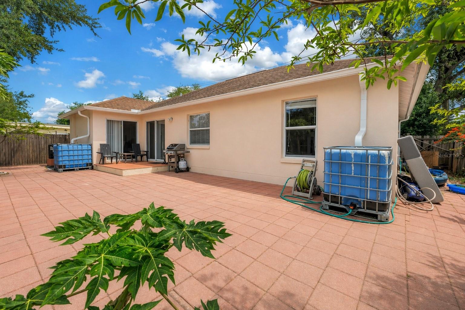 SEMINOLE MANOR 1ST ADD - Residential