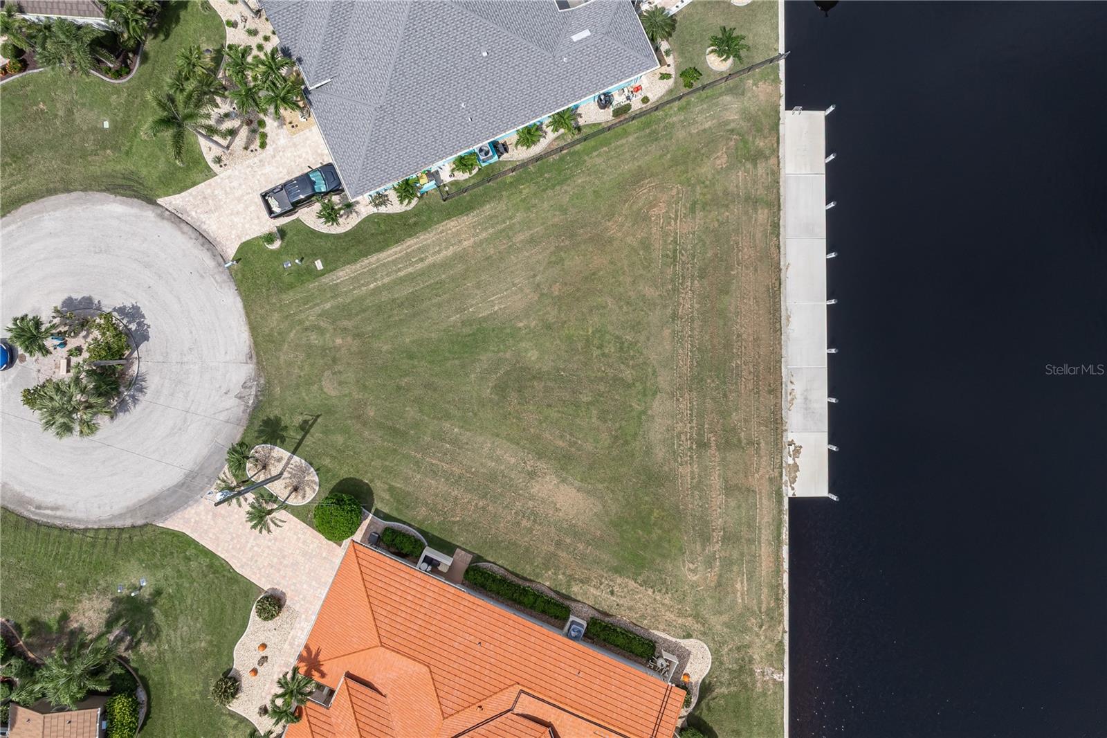PUNTA GORDA ISLES SEC 15 - Land