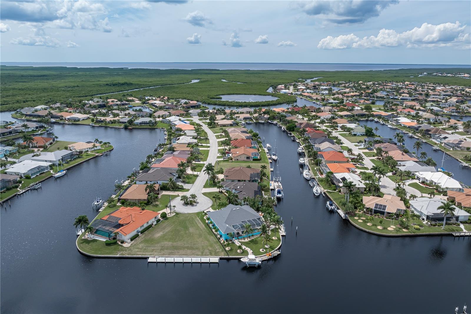 PUNTA GORDA ISLES SEC 15 - Land