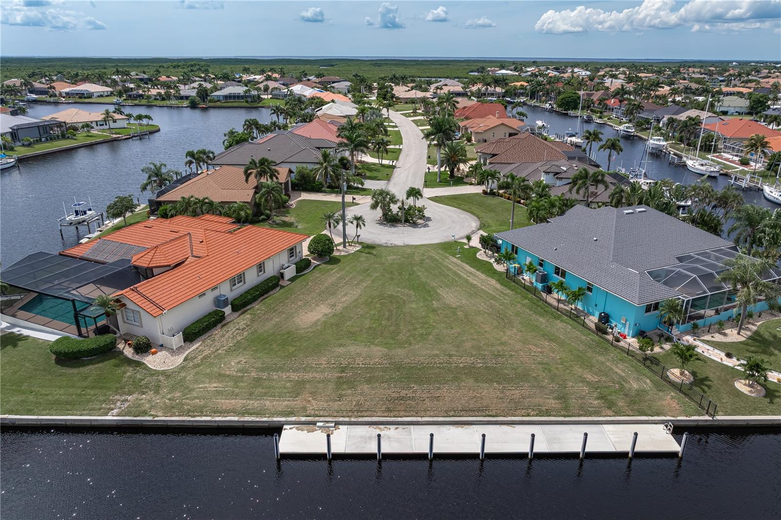PUNTA GORDA ISLES SEC 15 - Land