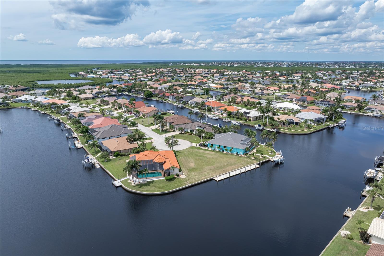 PUNTA GORDA ISLES SEC 15 - Land