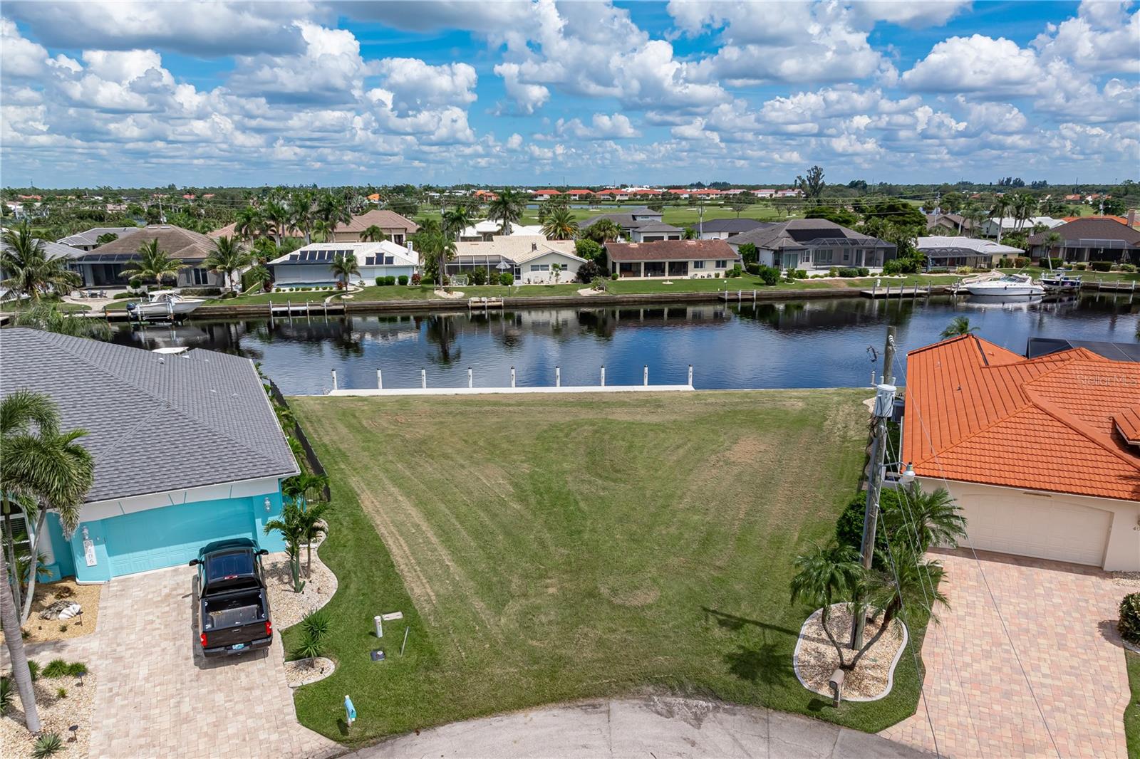 PUNTA GORDA ISLES SEC 15 - Land