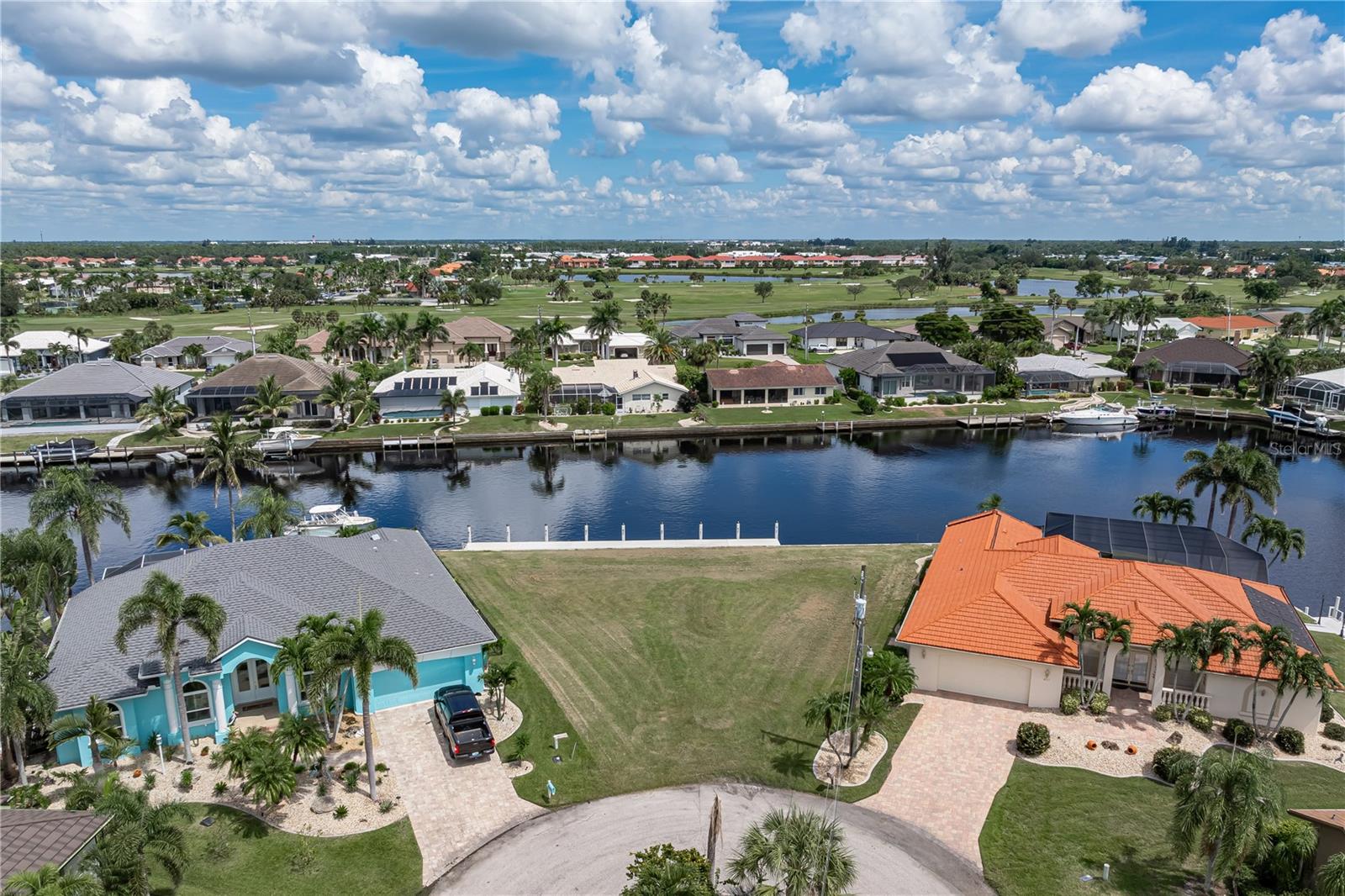 PUNTA GORDA ISLES SEC 15 - Land