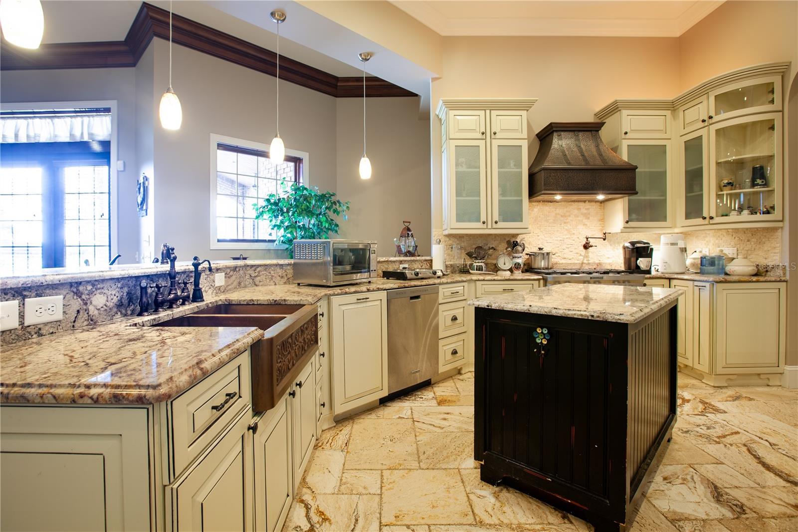 COLUMBIA MEADOWS - Residential