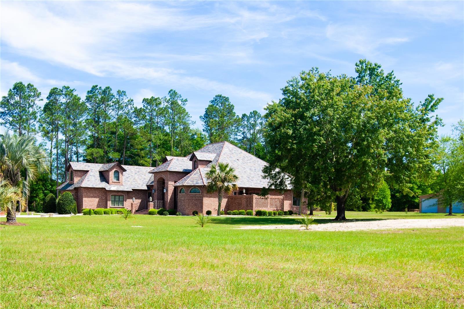 COLUMBIA MEADOWS - Residential
