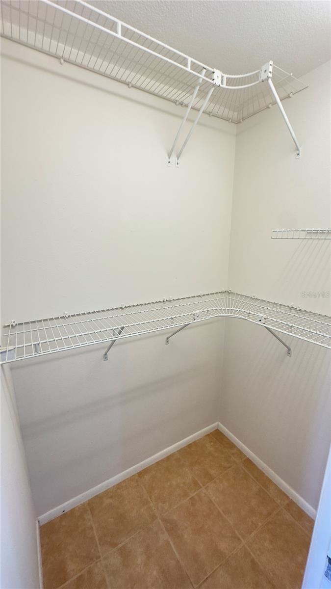 DELTONA LAKES UNIT 05 - Residential