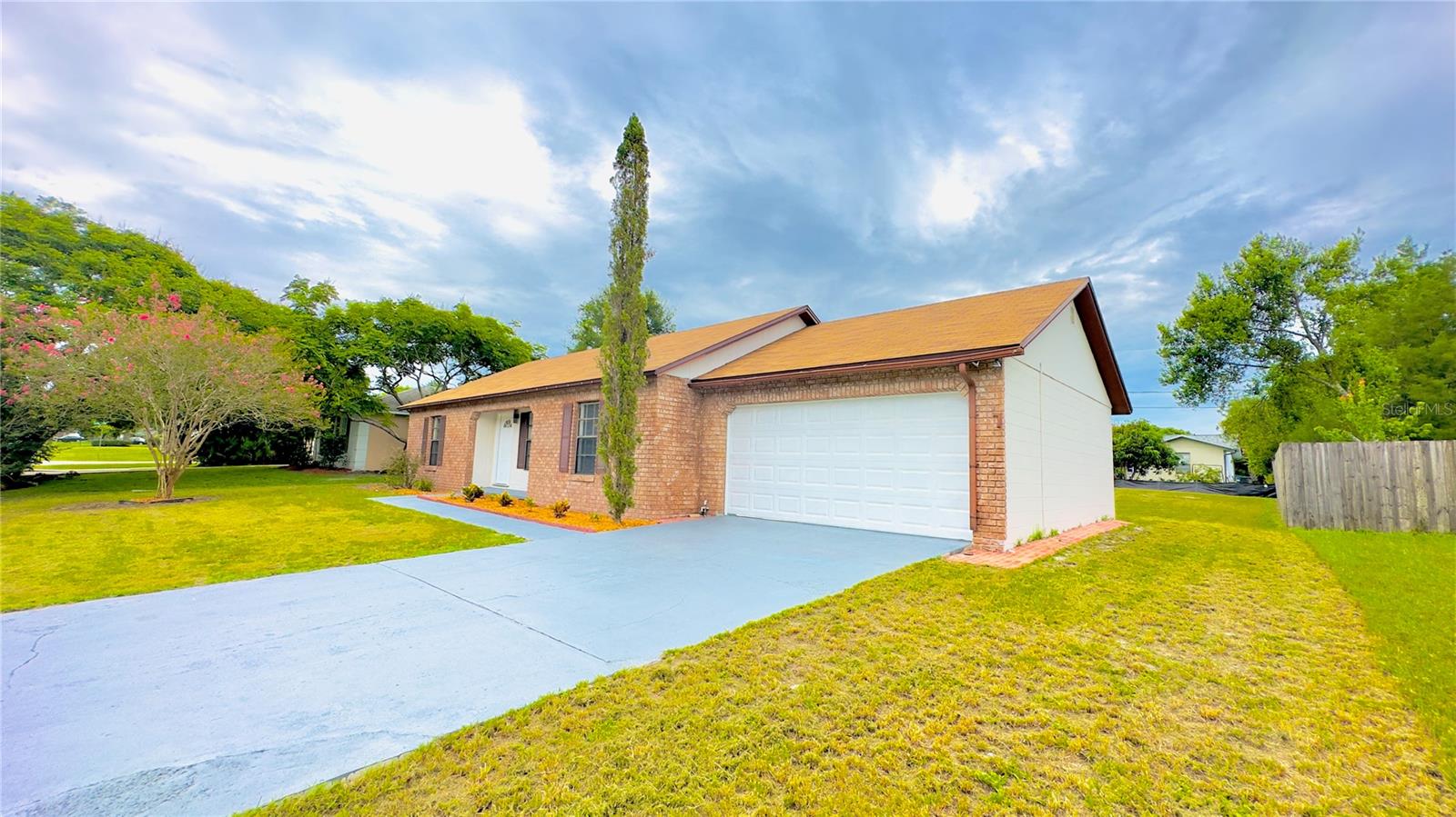 DELTONA LAKES UNIT 05 - Residential