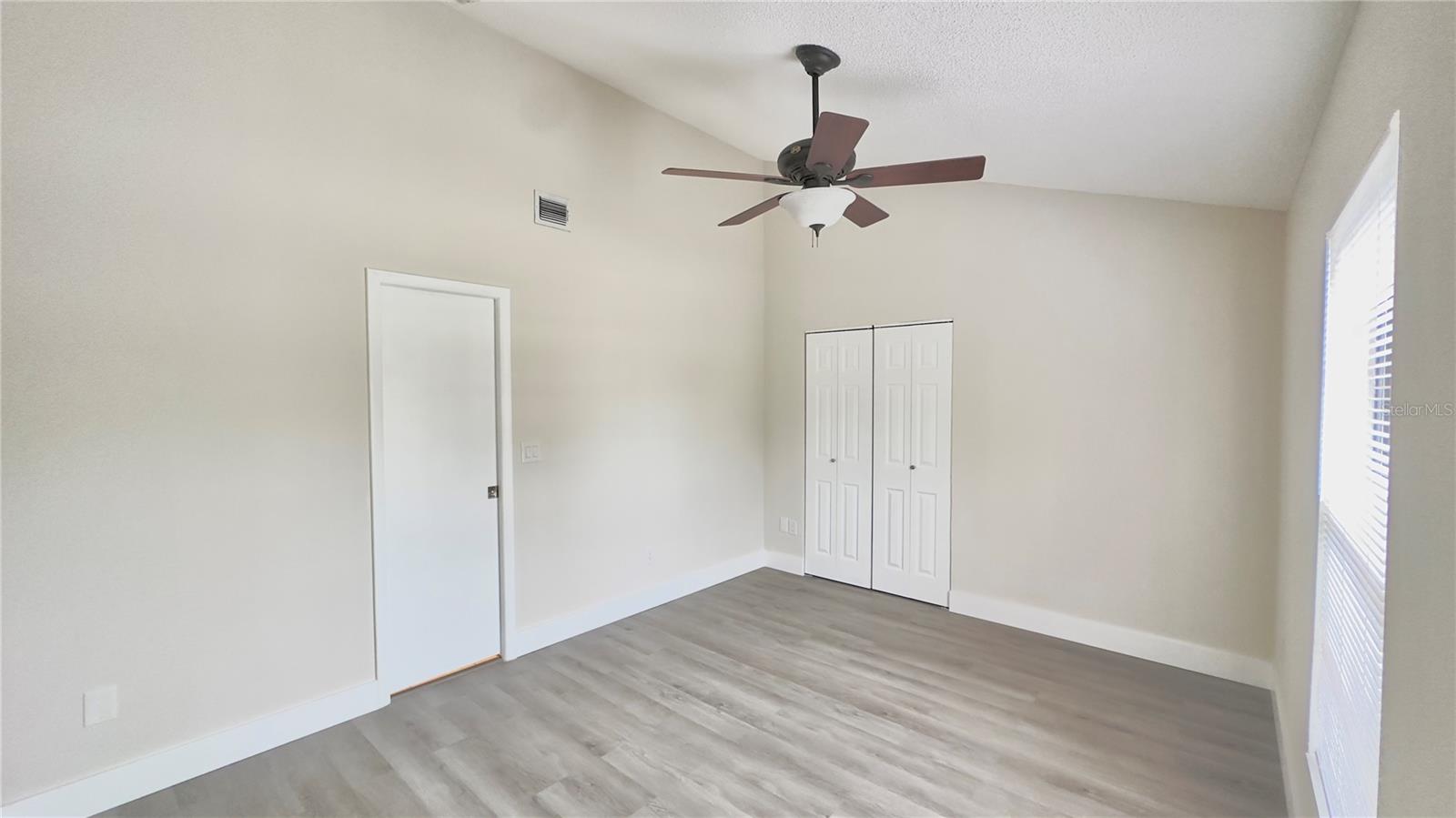 DELTONA LAKES UNIT 05 - Residential