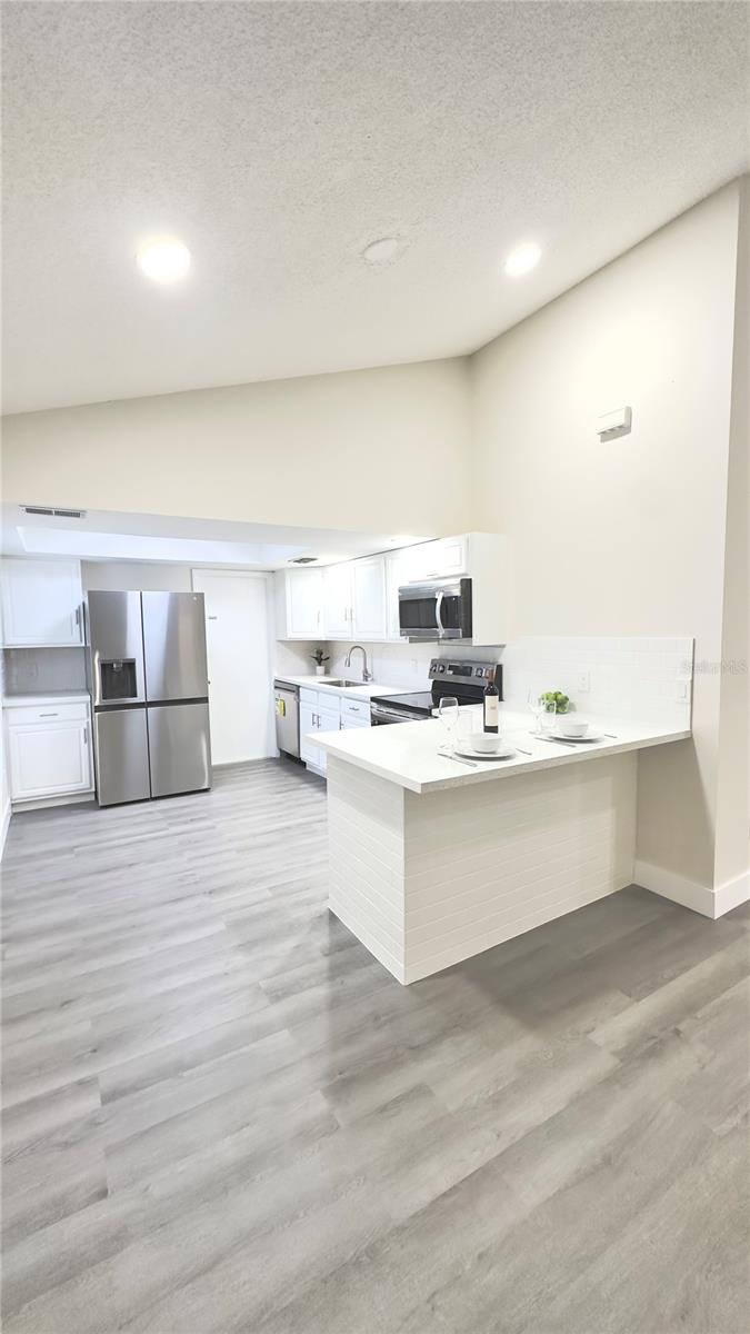 DELTONA LAKES UNIT 05 - Residential