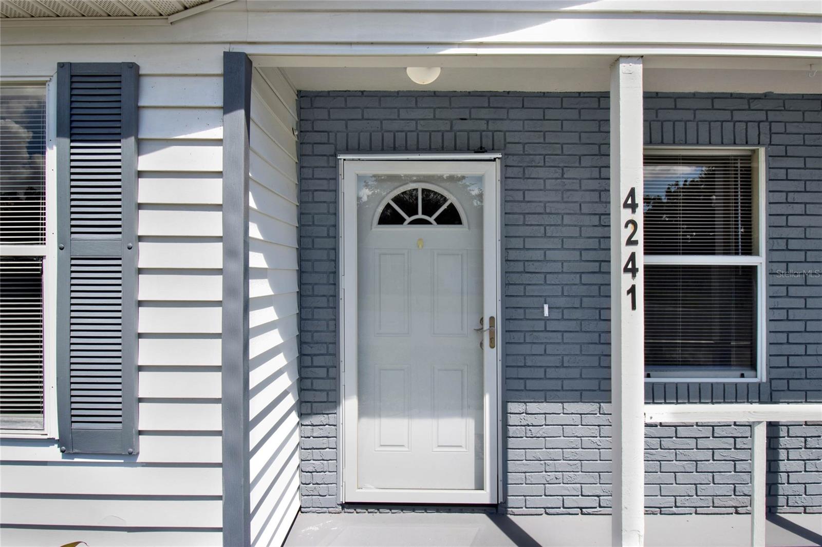 NATURES EDGE RESORT PH 01 - Residential Lease