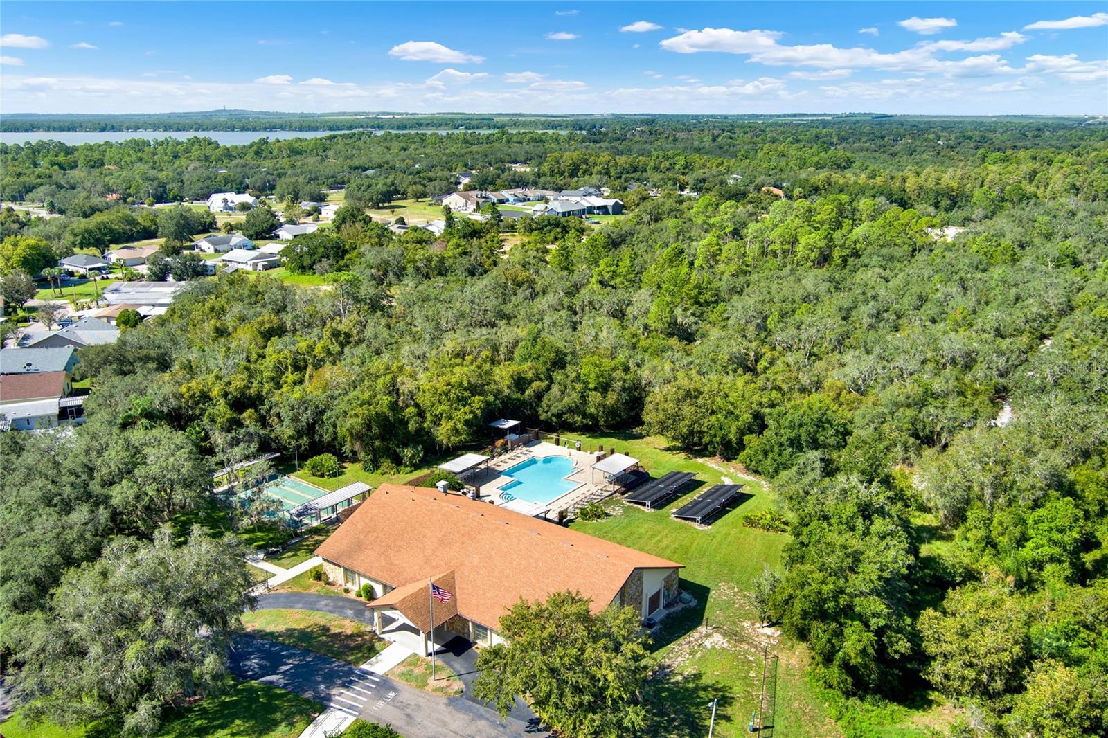 NATURES EDGE RESORT PH 01 - Residential Lease