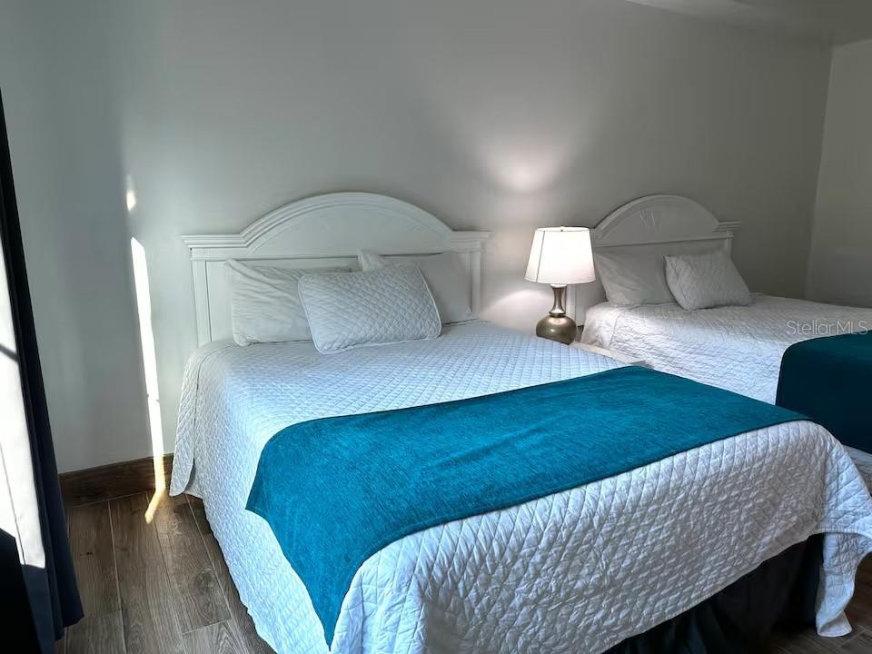 8303 RESORT - Residential