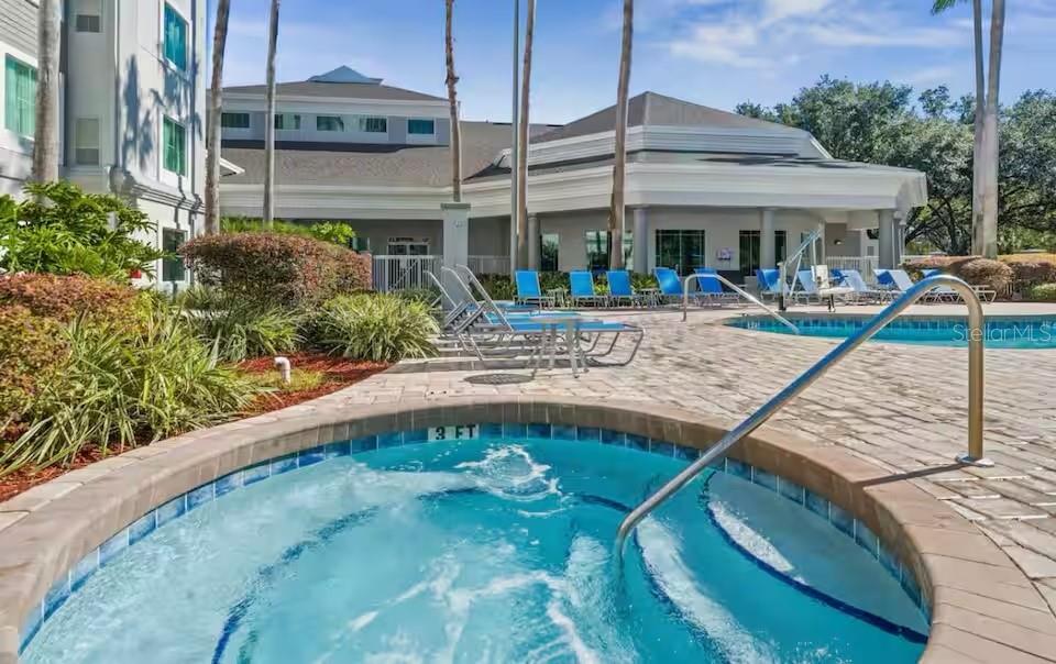 8303 RESORT - Residential