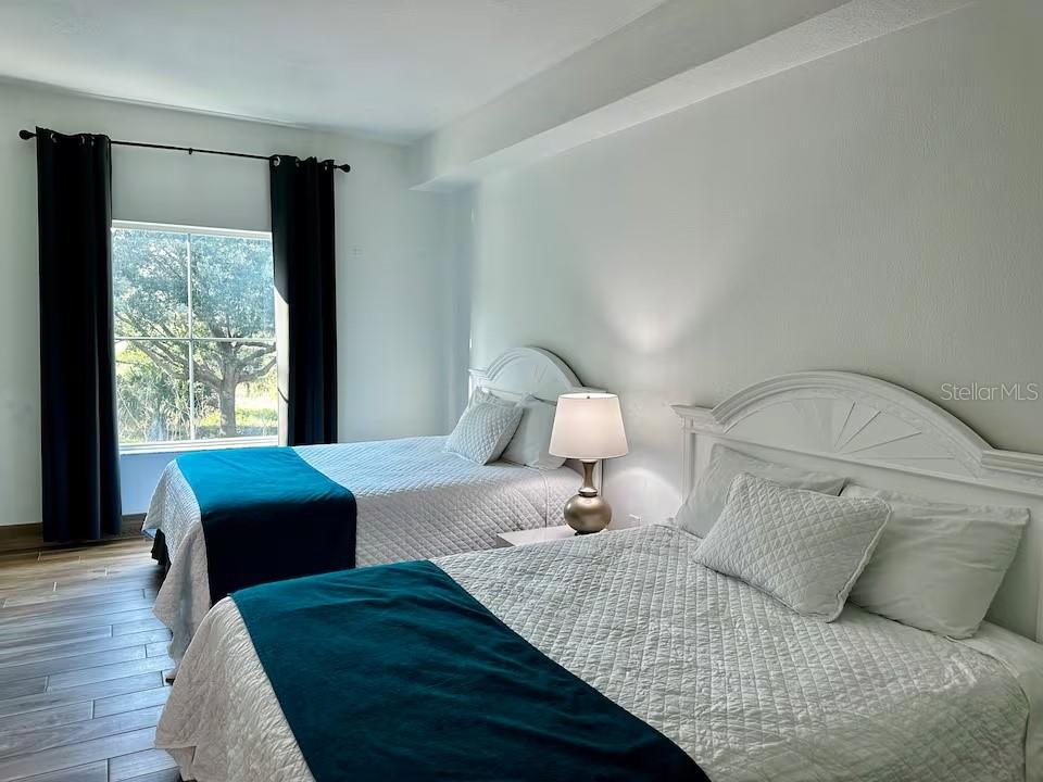 8303 RESORT - Residential