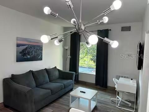 8303 RESORT - Residential